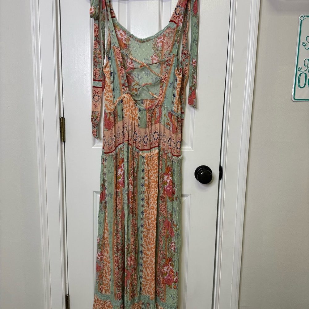 Celina one size Floral Maxi Dress NWT - Picture 7 of 10